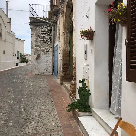 بيت للعطل Casa Vittoria بيستيشي